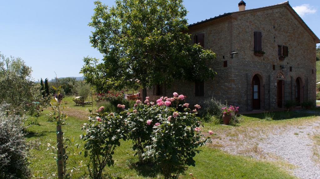 Gasthaus Podere I Melograni Guardistallo Exterior foto